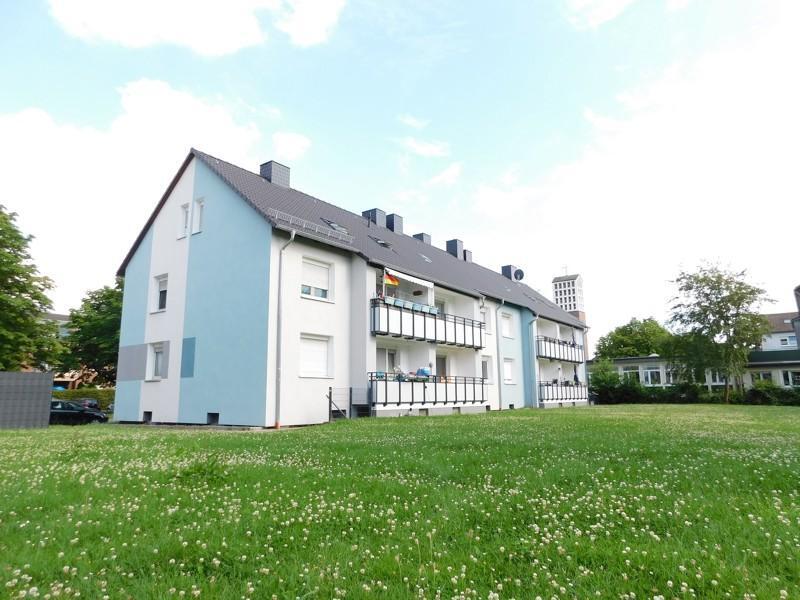 Kleine 3-Zi.-Whg. mit neuem Bad, neuem Boden und eigenem Gartenanteil zimmer