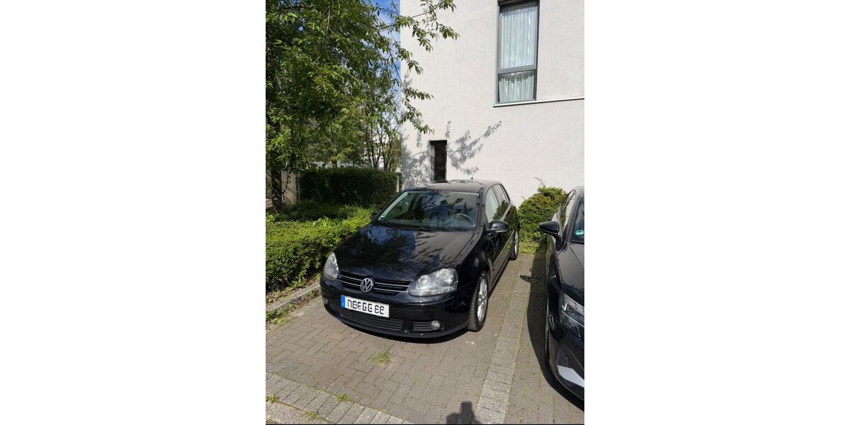 VW Golf 200.000 km 4.800 &euro; Neuss 41462