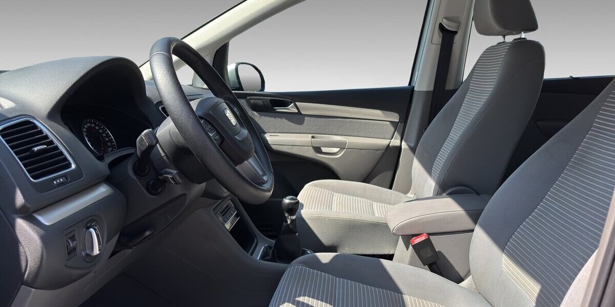 Seat Alhambra Style Klima Navi Xenon PDC 1. Hand 290.170 km 5.800 &euro; Wuppertal 42327