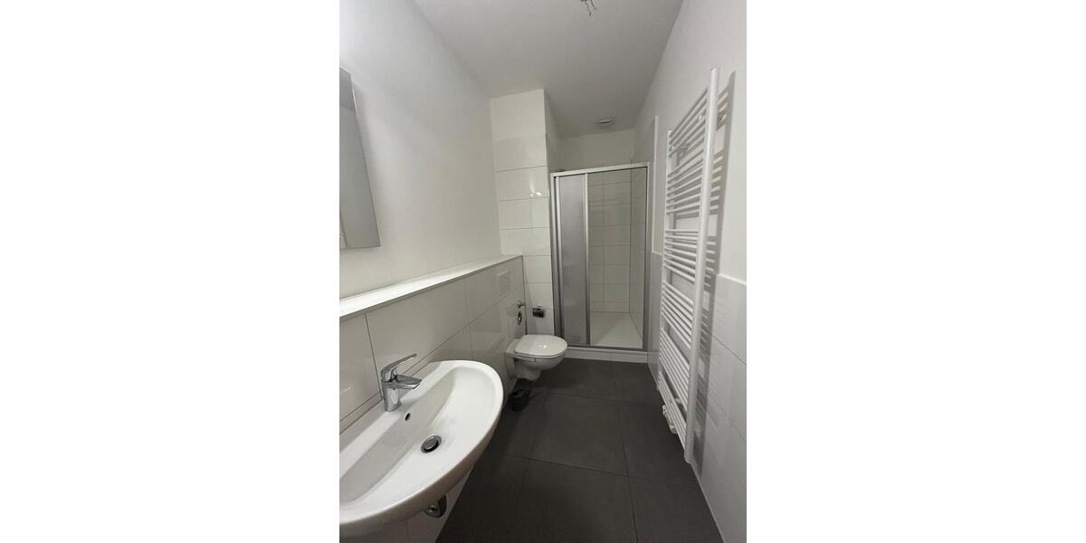 Erdgeschoßwohnung Wuppertal Arrenberg - 3 Zimmer, 61 m&sup2;, 700&euro; | Angebot:23908113