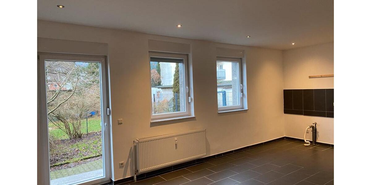 Doppelhaushälfte Solingen Mitte - 3 Zimmer, 100 m&sup2;, 1.050&euro; | Angebot:24786245
