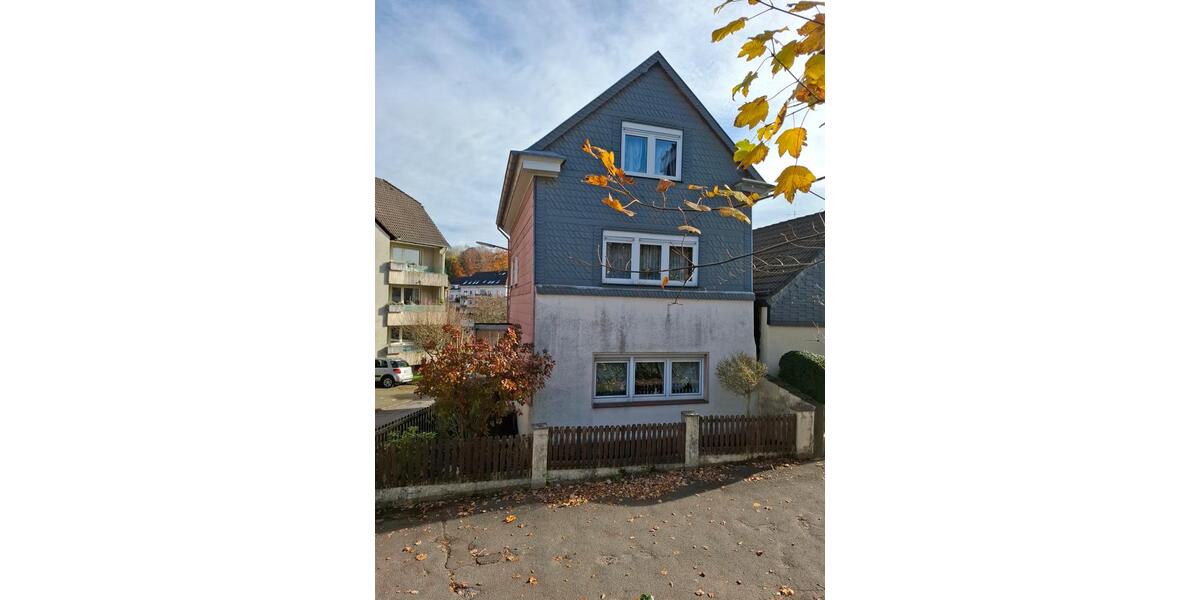 Einfamilienhaus Wuppertal Sedansberg - 7 Zimmer, 145 m&sup2;, 189.000&euro; | Angebot:23504359