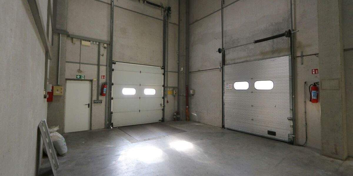 Gewerbeobjekt Düsseldorf / Heerdt Heerdt - 7 Zimmer, 400 m&sup2;, 2.490.000&euro; | Angebot:24043769