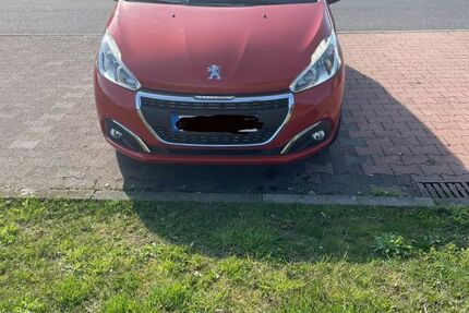 Peugeot 208 81.000 km 6.100 &euro; Bergisch Gladbach 51469