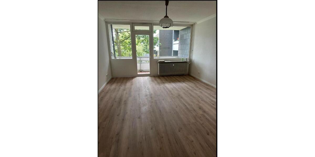 Hochparterre Solingen Central - 3 Zimmer, 71 m&sup2;, 800&euro; | Angebot:26706029
