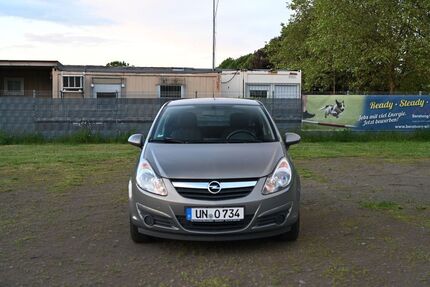 Opel Corsa 124.999 km 3.500 &euro; Köln 51145