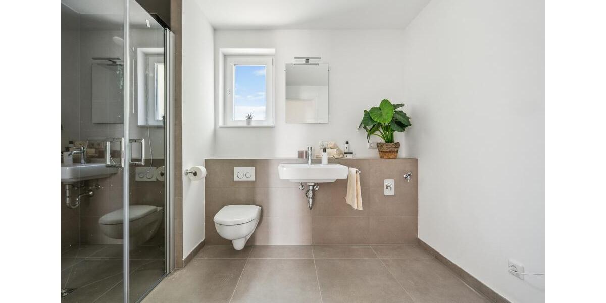 Etagenwohnung Düsseldorf Stadtbezirk 3 - 5 Zimmer, 116 m&sup2;, 2.180&euro; | Angebot:24625212