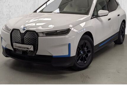 BMW iX 75.738 km 40.440 &euro; Düsseldorf 40595