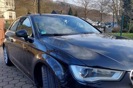 Audi A3 295.000 km 7.600 € Wuppertal 42349