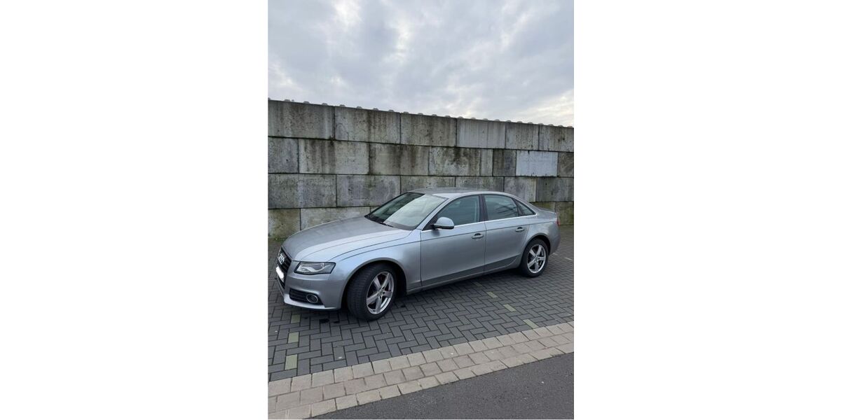 Audi A4 273.703 km 2.290 &euro; Solingen 42697