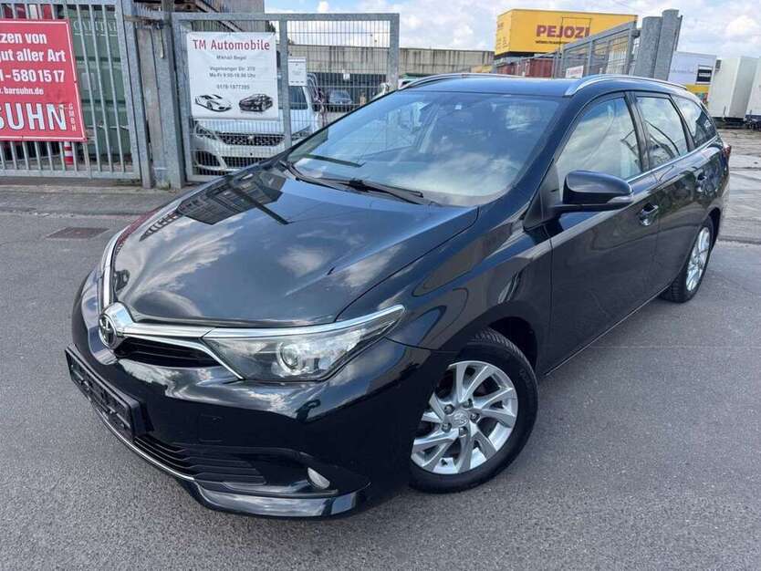 Auris