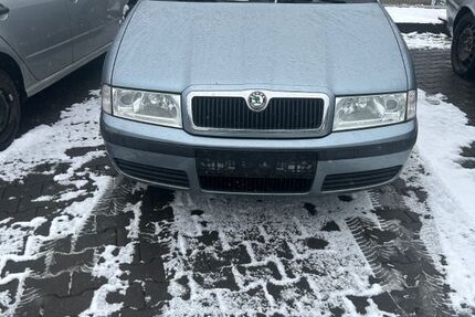 Skoda Octavia 220.342 km 1.690 &euro; Lindlar 51789