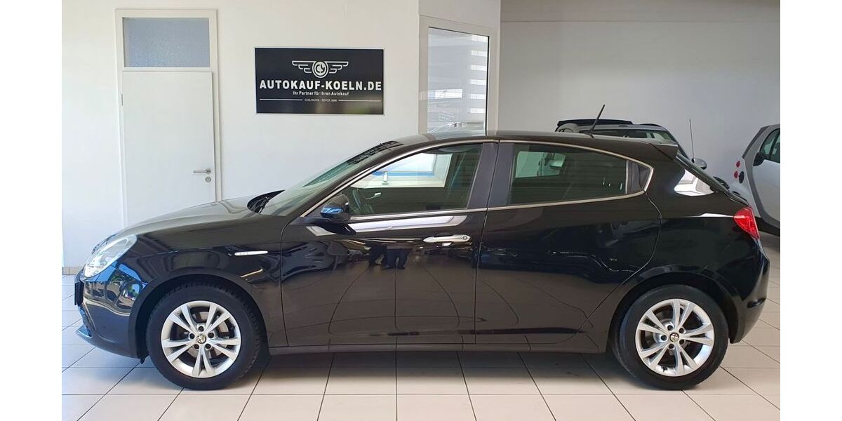 Alfa Romeo Giulietta 254.000 km 3.590 &euro; Köln 51067