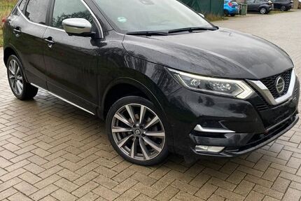 Nissan Qashqai 94.000 km 15.000 &euro; Monheim am Rhein 40789