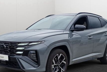 Hyundai TUCSON 3.850 km 39.790 € Düsseldorf 40233