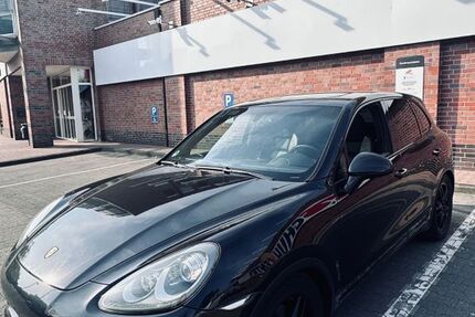 Porsche Cayenne 287.000 km 15.300 &euro; Düsseldorf 40470
