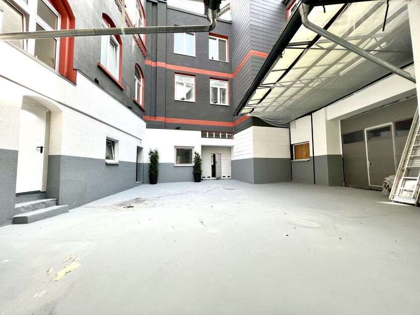 Büro in Wuppertal 4.600 € 1100 m²