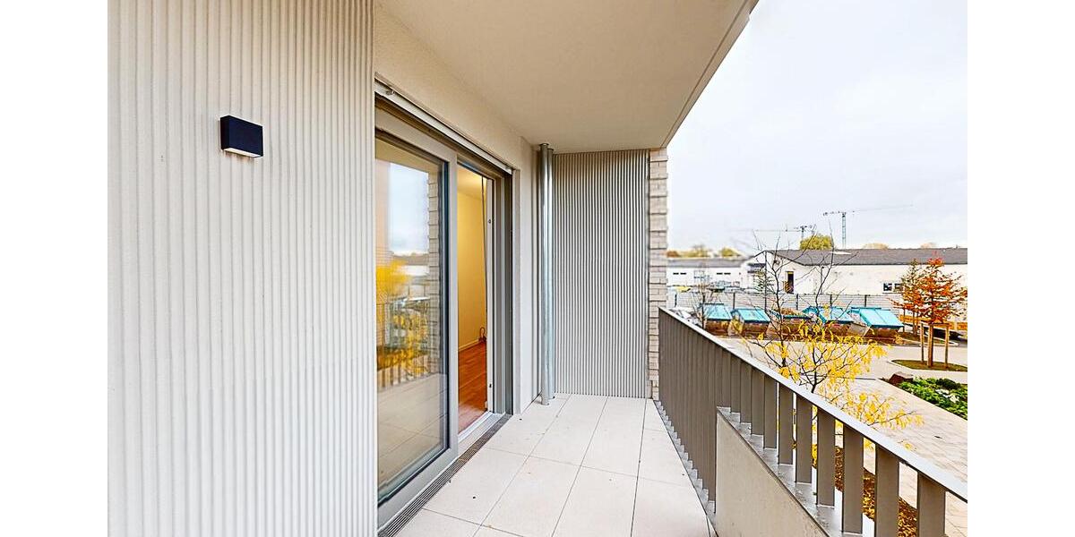 Dachgeschoßwohnung Düsseldorf Heerdt - 4 Zimmer, 109 m&sup2;, 1.743&euro; | Angebot:24256874