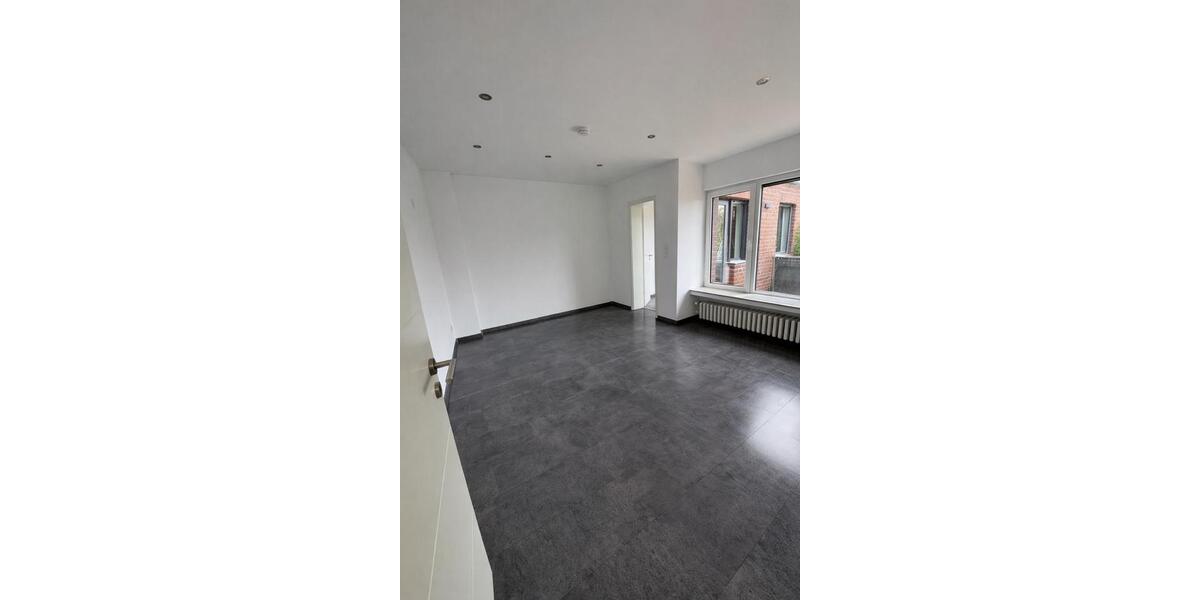 Einfamilienhaus Köln Chorweiler - 4 Zimmer, 110 m&sup2;, 1.800&euro; | Angebot:26682769