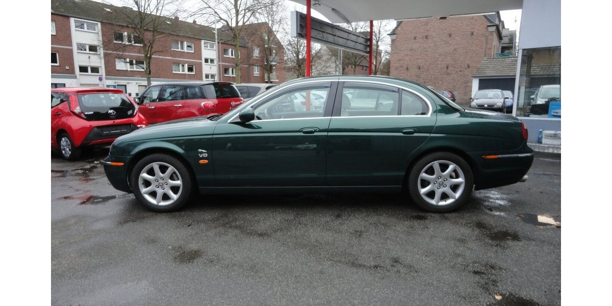 Jaguar S-Type 3.0 V6 Executive Autom Leder Navi Xenon 114.000 km 9.999 &euro; Neuss 41462