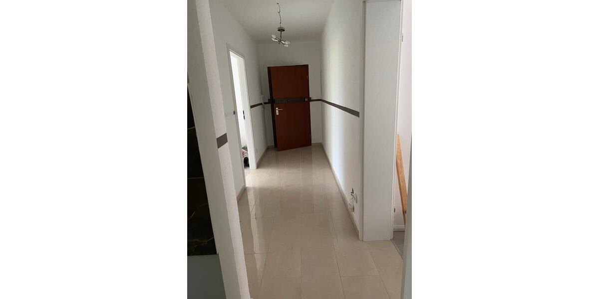 Etagenwohnung Düsseldorf Oberbilk - 2 Zimmer, 57 m&sup2;, 235.000&euro; | Angebot:24434567