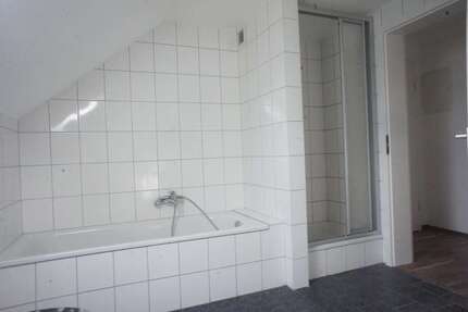 Wohnung Wuppertal Langerfeld - 4 Zimmer, 78 m&sup2;, 605&euro; | Angebot:27290856