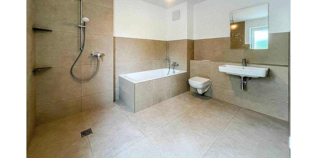 Etagenwohnung Leichlingen (Rheinland) Leichlingen - 3 Zimmer, 89 m&sup2;, 1.335&euro; | Angebot:26658384
