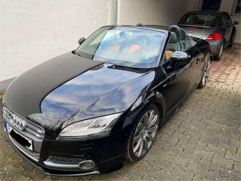 TT