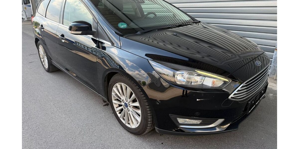 Ford Focus 90.444 km 10.990 &euro; Wuppertal 42285