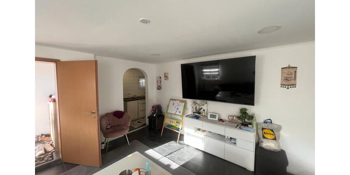 Etagenwohnung Wipperfürth - 3 Zimmer, 70 m&sup2;, 900&euro; | Angebot:24847805