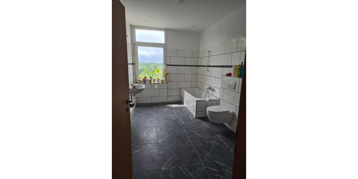 Etagenwohnung Remscheid Remscheid-Süd - 3 Zimmer, 83 m&sup2;, 550&euro; | Angebot:26642917
