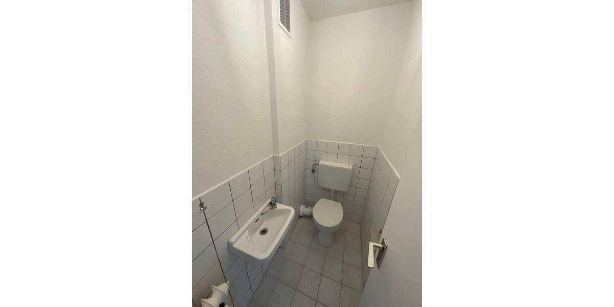 Etagenwohnung Wuppertal Cronenberg - 3 Zimmer, 71 m&sup2;, 645&euro; | Angebot:24867151