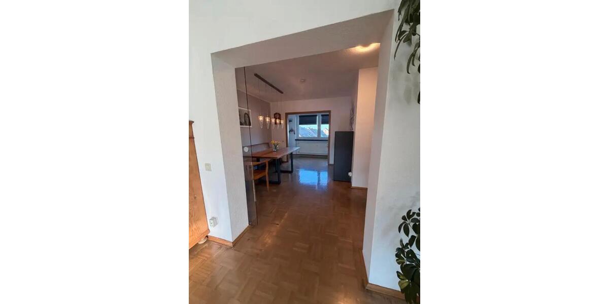 Etagenwohnung Leverkusen Bürrig - 4 Zimmer, 104 m&sup2;, 359.000&euro; | Angebot:27540992