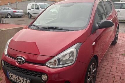 Hyundai i10 12.500 km 12.900 &euro; Wülfrath 42489