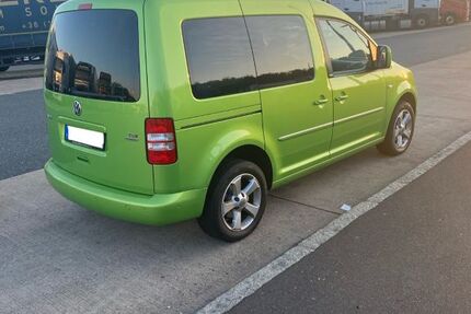 VW Caddy 200.000 km 8.900 € Solingen 42719