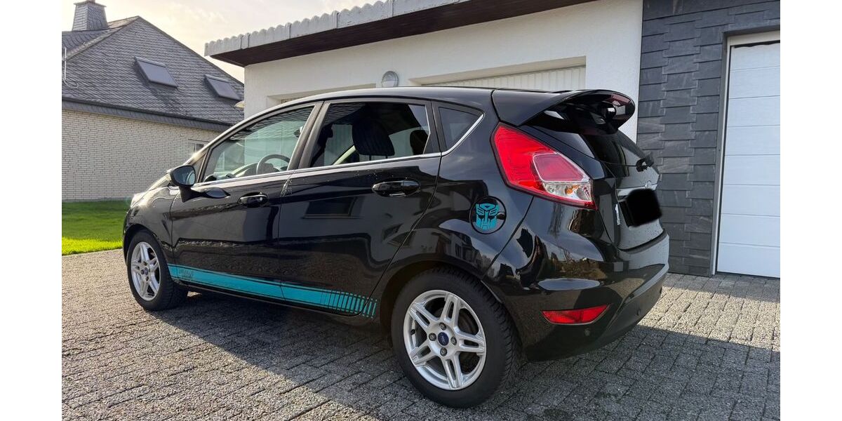 Ford Fiesta 61.000 km 7.450 &euro; Wermelskirchen 42929