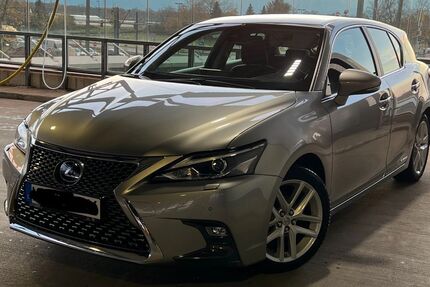 Lexus CT 200h 44.581 km 21.500 &euro; Neuss 41469