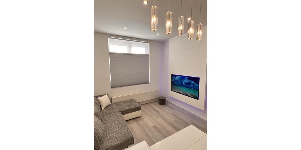 Etagenwohnung Düsseldorf Oberbilk - 2 Zimmer, 34 m&sup2;, 930&euro; | Angebot:24395628