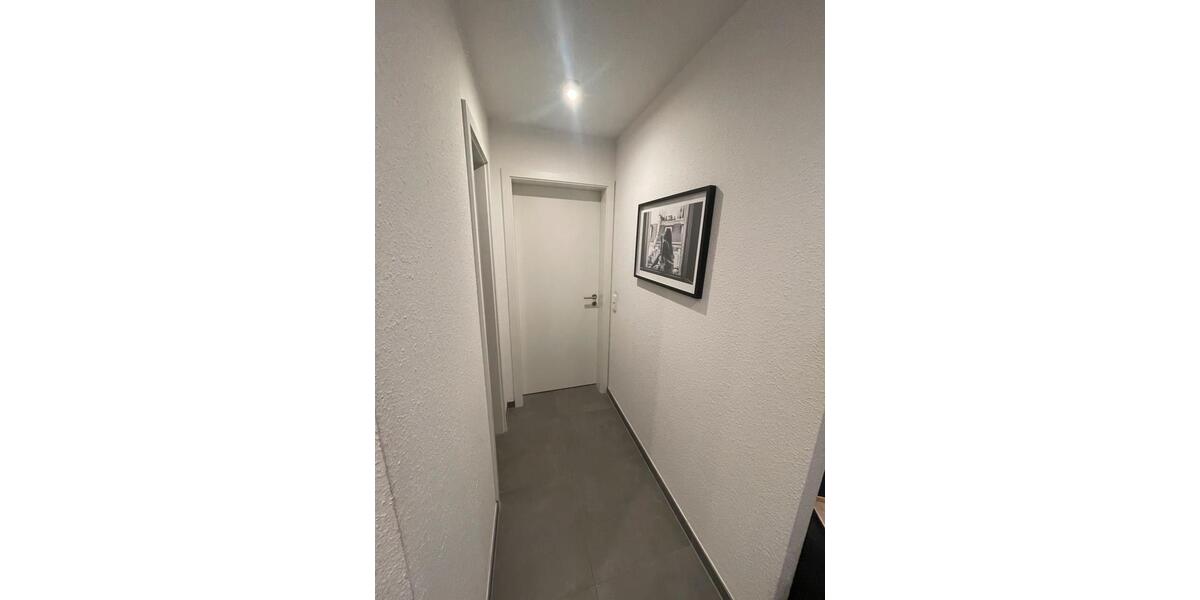 Erdgeschoßwohnung Solingen Höhscheid - 2 Zimmer, 74 m&sup2;, 975&euro; | Angebot:25613723