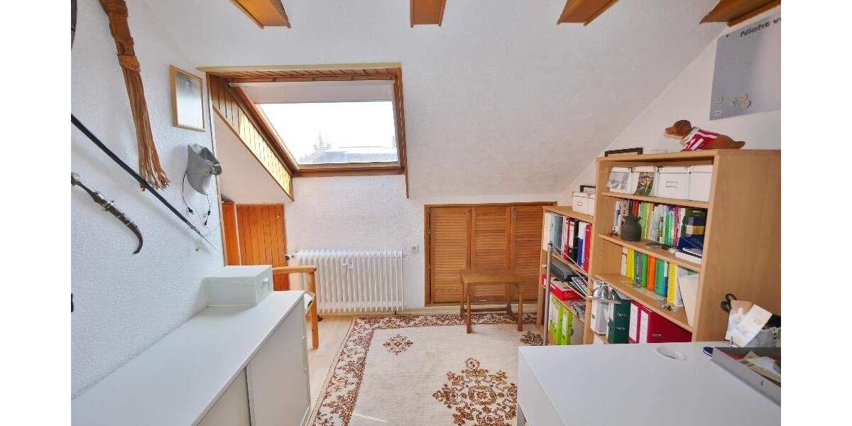 Mehrfamilienhaus, Wohnhaus Hilden Forstbach - 8 Zimmer, 205 m&sup2;, 695.000&euro; | Angebot:23982338