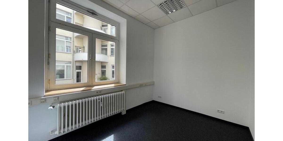 Gewerbeobjekt Düsseldorf Stadtmitte - 715&euro; | Angebot:26147272