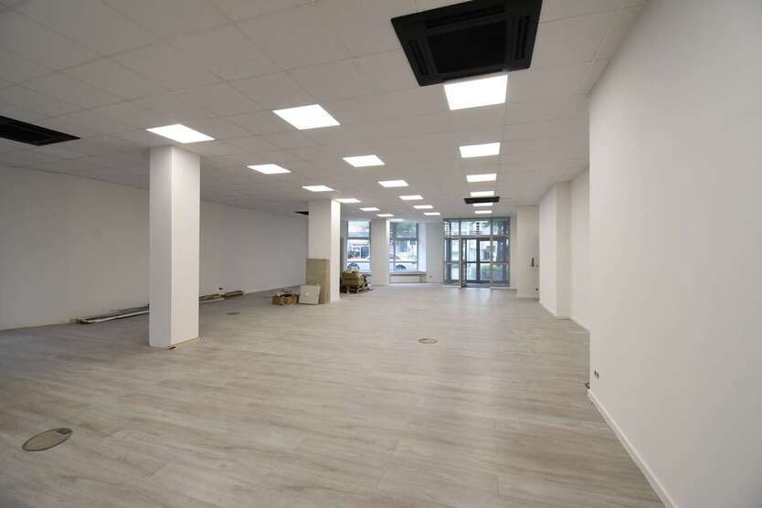 Einzelhandel in Hagen 2.000 € 229.19 m² zimmer