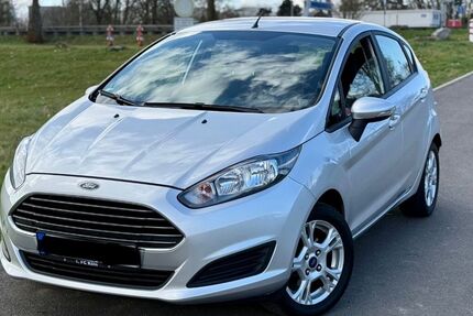 Ford Fiesta 150.234 km 5.490 € Köln 50769