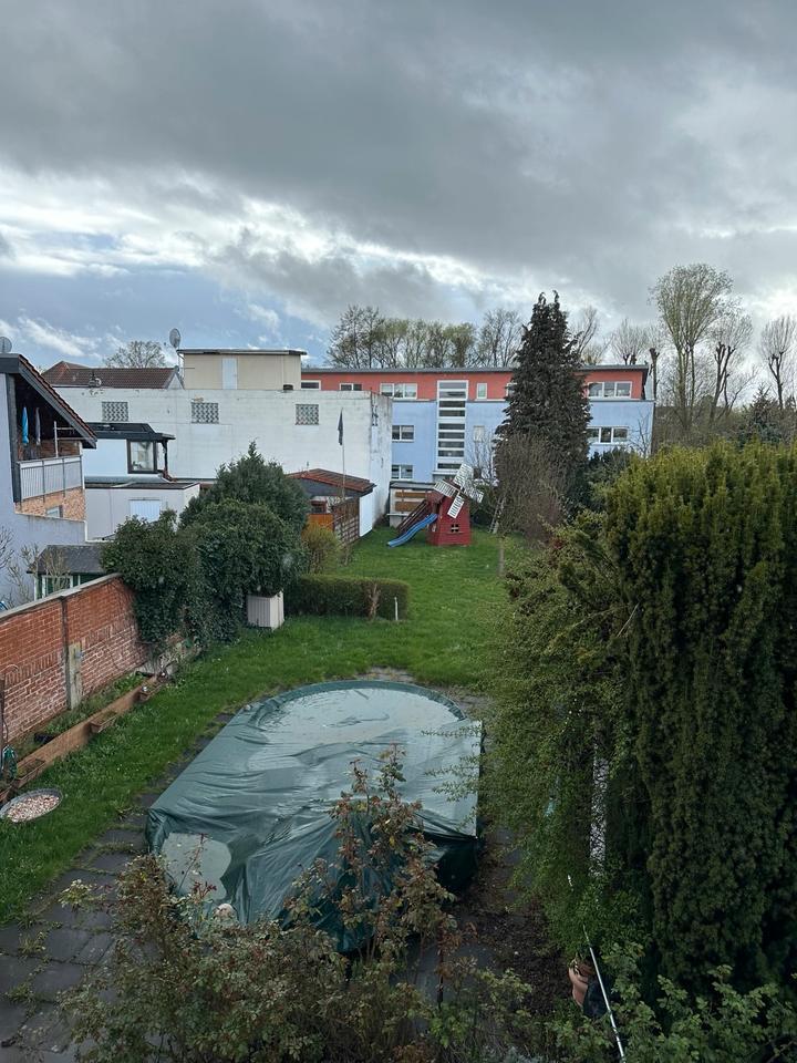 Einfamilienhaus in Frankfurt-Harheim, Garten, Garage - BEFRISTET zimmer