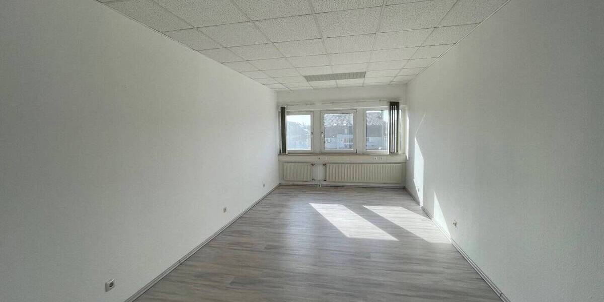 Gewerbeobjekt Langenfeld Richrath - 2.460&euro; | Angebot:23960767