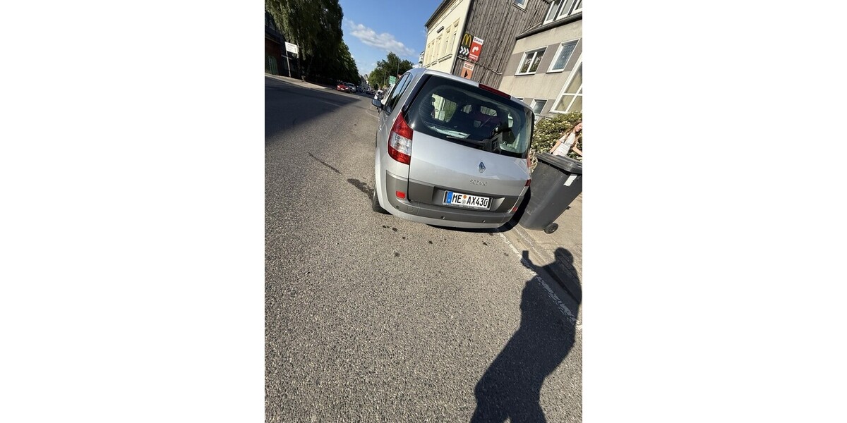 Renault Scenic 115.000 km 3.999 € Heiligenhaus 42579