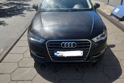 Audi A3 356.000 km 5.200 &euro; Köln 51143