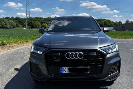 Audi Q7 115.000 km 45.100 &euro; Köln 51147