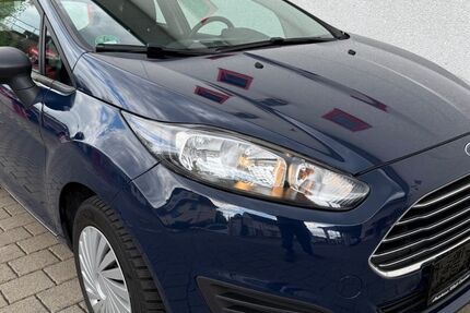 Ford Fiesta 97.594 km 4.490 &euro; Bergisch Gladbach 51467