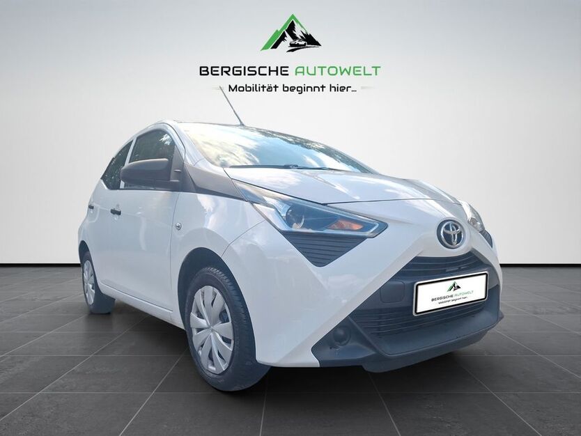 Toyota Aygo (X) 44.071 km 9.980 € Bergisch Gladbach 51469